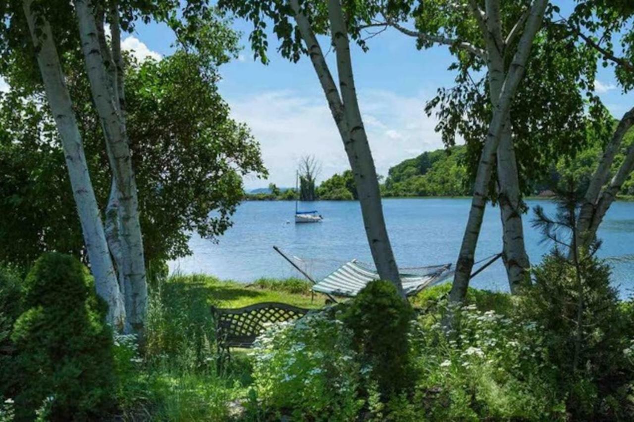 Hudson Riverfront Home Catskill Exterior foto